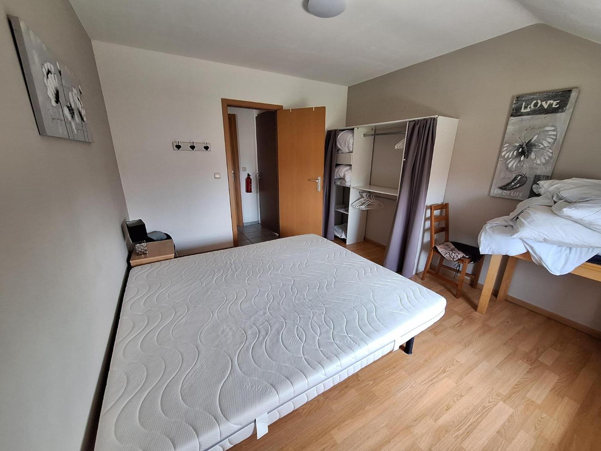 Cozy Apartment In Paliseul With Garden Carlsbourg エクステリア 写真